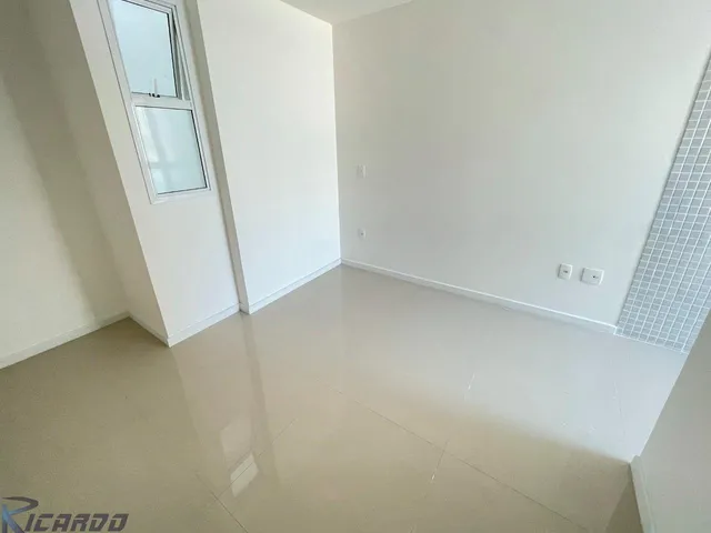 Imagem 3: Apartamento 3 Quartos À Venda no Centro de Guarapari, Alto Padrão, Lazer Completo
