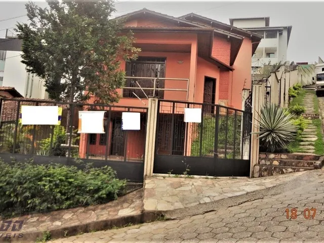 Imagem 7: Casa À Venda com 3 Quartos no Bairro Santo Antônio - Itabira-Mg