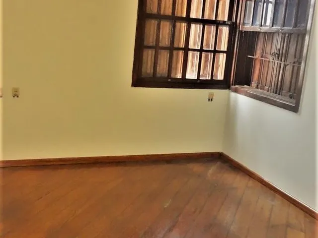 Imagem 3: Casa À Venda com 3 Quartos no Bairro Santo Antônio - Itabira-Mg