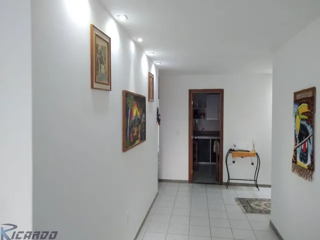 Imagem 4: Cobertura 4 Quartos Sem 3 Suítes, À Venda na Praia do Morro em Guarapari