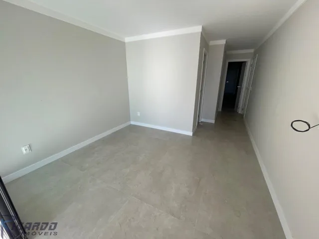 Imagem 5: Apartamento À Venda com 4 Quartos Suítes, Lazer Completo no Centro de Guarapari-Es
