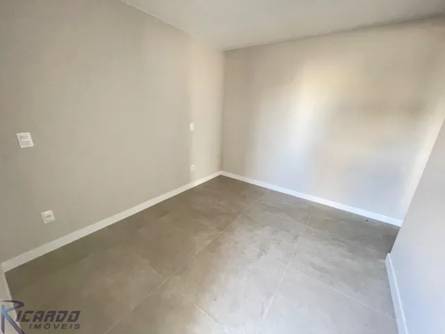 Imagem 14: Apartamento À Venda com 4 Quartos Suítes, Lazer Completo no Centro de Guarapari-Es