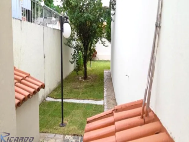 Imagem 9: Casa À Venda com 5 Suítes na Praia do Morro, Guarapari Es