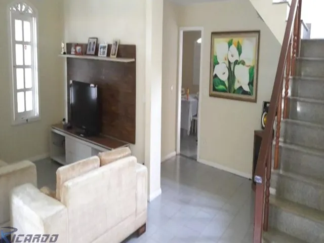 Imagem 2: Casa À Venda com 5 Suítes na Praia do Morro, Guarapari Es