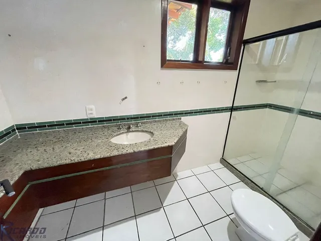 Imagem 9: Mansão com 8 Suítes À Venda na Aldeia da Praia - Guarapari-Es