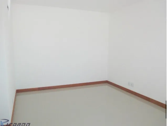 Imagem 13: Apartamento de 4 Suítes À Venda, Frente Mar da Praia de Bacutia, Enseada Azul, Guarapari - Es