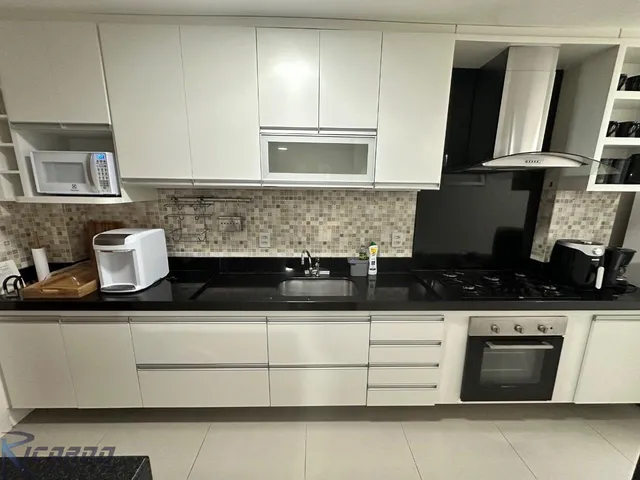 Imagem 2: Apartamento 3 Quartos Locação Anual, na Orla da Praia do Morro, Guarapari Es