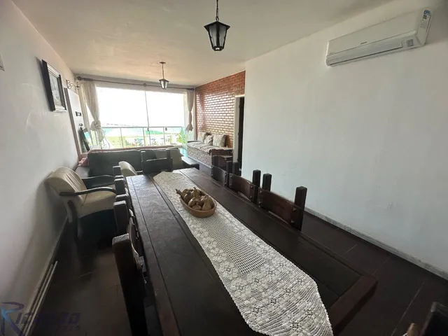 Imagem 2: Apartamento 3 Quartos À Venda de Frente para o Mar da Praia do Morro, Guarapari Es