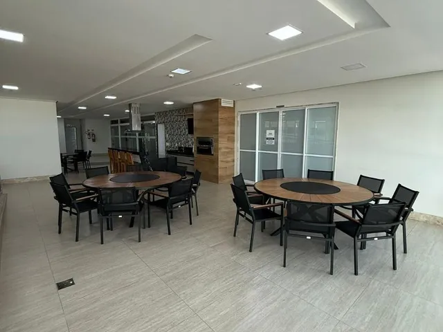 Imagem 2: Apartamento À Venda na Orla da Praia do Morro, Guarapari - Es