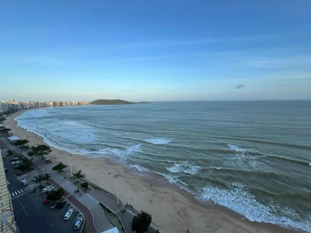 Imagem 2: Cobertura de Luxo na Praia do Morro em Guarapari-Es: 03 Quartos, 03 Suítes, 01 Sala, 05 Banheiros, 04 Vagas de Garagem