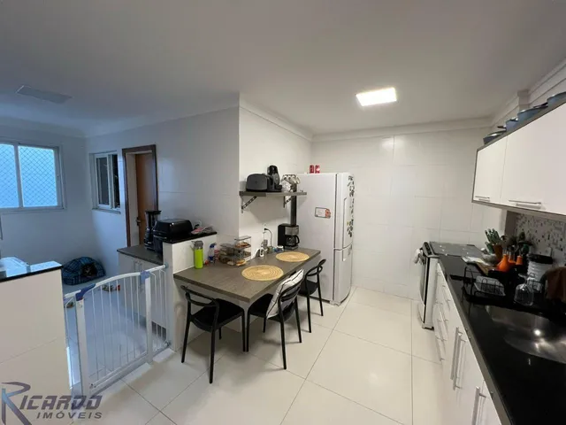 Imagem 7: Cobertura de Luxo na Praia do Morro em Guarapari-Es: 03 Quartos, 03 Suítes, 01 Sala, 05 Banheiros, 04 Vagas de Garagem
