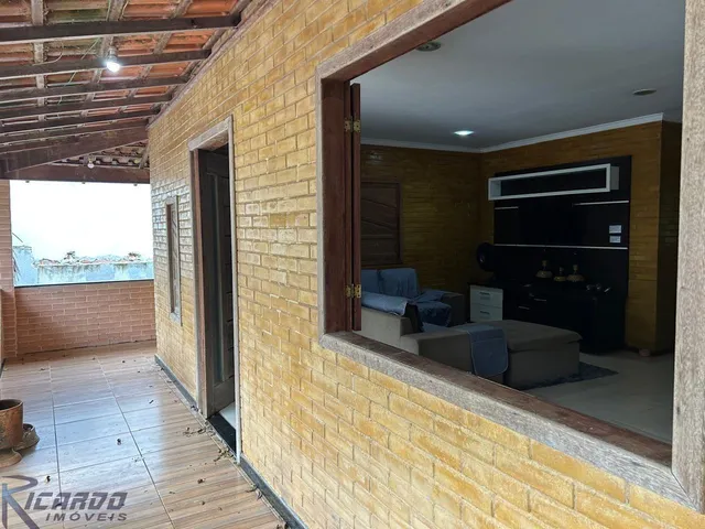 Imagem 8: Tenha Uma Lagoa no Seu Quintal! Espaço, Sossego, Valorização... Bairro Nobre e Perto da Praia de Bacutia e Peracanga