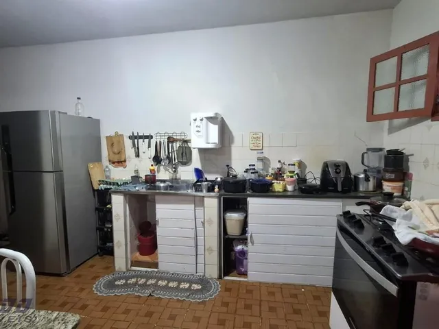 Imagem 5: Imperdível Oportunidade: Casa À Venda em Guarapari-Es, no Bairro Meaípe, com 09 Quartos, 4 Suítes e 240M² de Área!