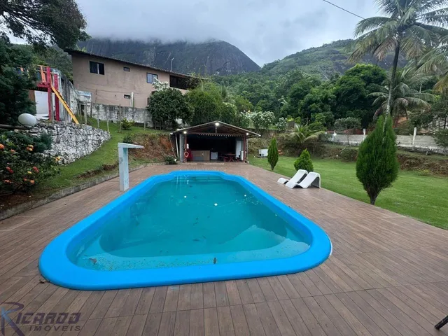 Imagem 7: Chácara À Venda com Casa Duplex, Área de Lazer Completa em Cachoeirinha, Guarapari Es