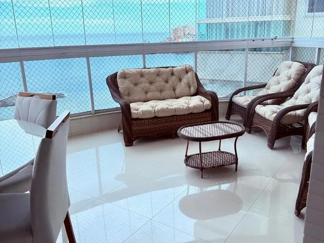 Imagem 3: Apartamento de Alto Padrão À Venda de Frente para o Mar da Praia do Morro, Guarapari Es