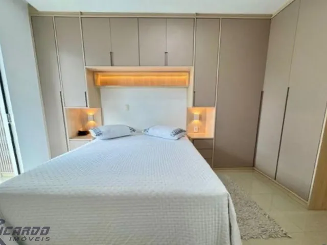 Imagem 2: Apartamento 4 Quartos, Sendo 2 Suítes À Venda na Praia do Morro, Guarapari Es. Finamente Montado e Decorado