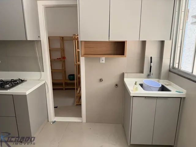Imagem 2: Apartamento Alto Padrão. Bem Localizado. no Centro de Guarapari com Tranquilidade. Próximo das Praias do Centro