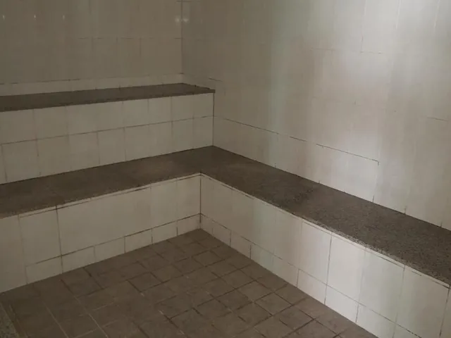 Imagem 9: Apartamento À Venda de Frente para o Mar da Praia do Morro, Composto de 3 Quartos, Área de Lazer e Acabamento Premium