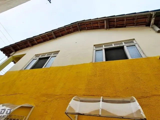 Imagem 3: Imperdível Casa À Venda em Guarapari-Es, Bairro Meaípe: 5 Quartos, 2 Suítes, 3 Salas, 5 Banheiros, 252M² de Área