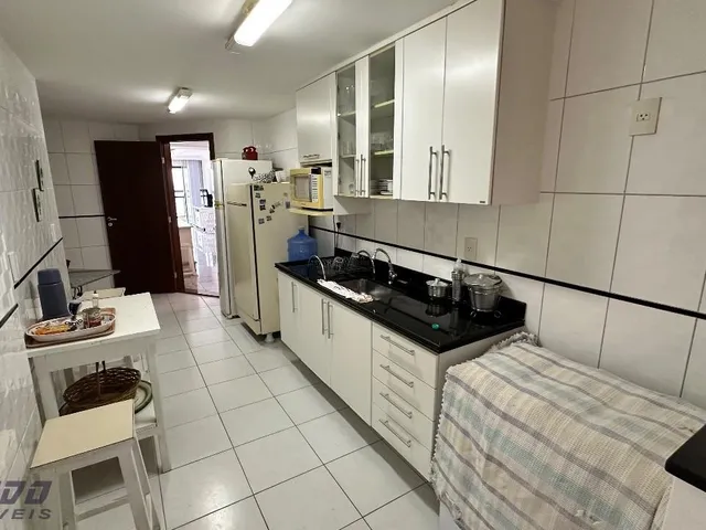 Imagem 4: Apartamento 4 Suítes Frente Mar À Venda na Praia do Morro, Guarapari Es