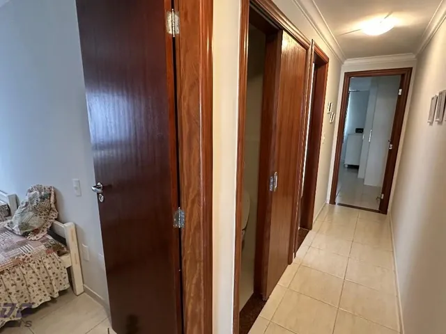 Imagem 16: Apartamento 4 Suítes Frente Mar À Venda na Praia do Morro, Guarapari Es