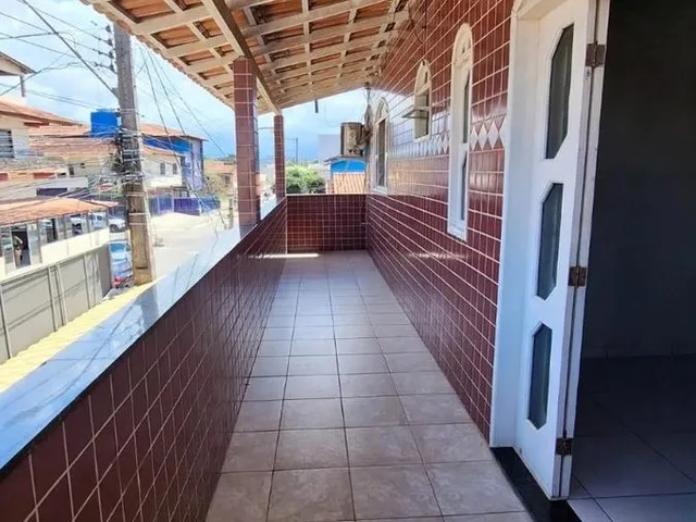 Imagem 5: Casa Comercial À Venda em Guarapari-Es, Meaípe: 4 Quartos, 1 Suíte, 2 Salas, 4 Vagas e 200M² de Área