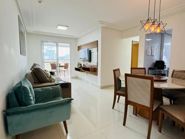 Imagem: Apartamento Três Quartos À Venda na Praia