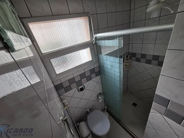 Imagem 3: Apartamento de 3 Quartos À Venda de Frente para o Mar da Praia das Castanheiras, Centro, Guarapari Es