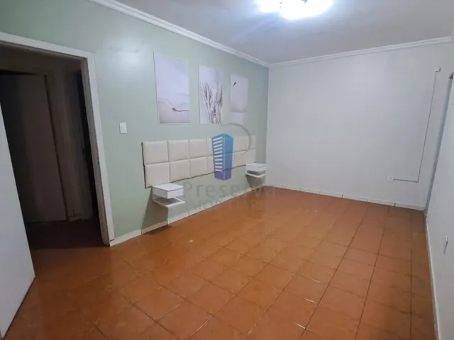 Imagem 5: Casa Ampla com 3 Dormitórios, 2 Suítes e Salão de Festas no Dom Bosco