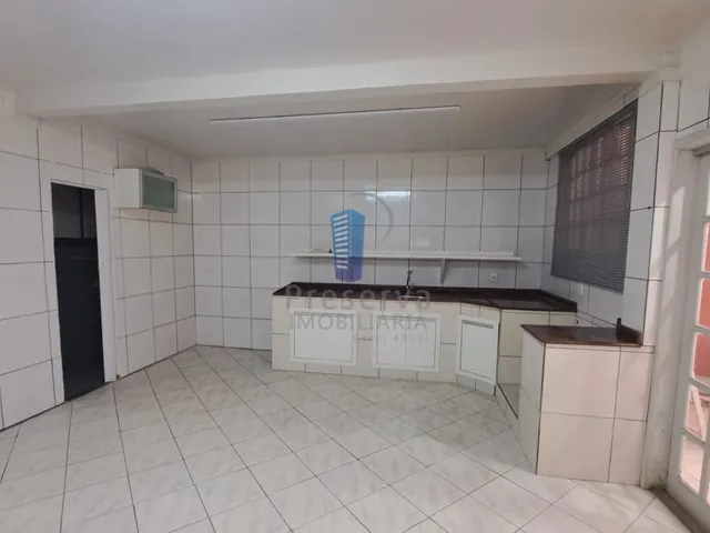 Imagem 16: Casa Ampla com 3 Dormitórios, 2 Suítes e Salão de Festas no Dom Bosco