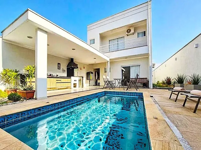 Imagem: Casa a Venda, 3 Quartos, 1 Suite, Piscina