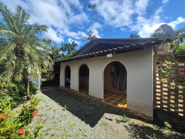 Imagem: Casa com Fundos para o Rio em Rodeio-Sc