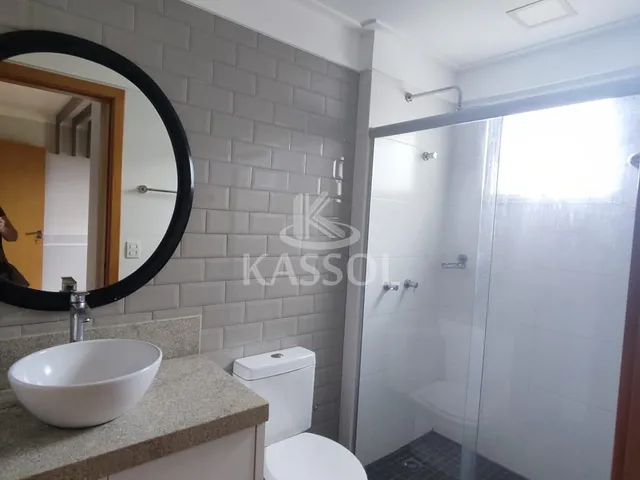 Imagem 6: Apartamento com Móveis Planejados, com 02 Quartos, Sendo 01 Suíte