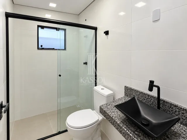 Imagem 9: Casa À Venda no Canadá com Suíte 02 Quartos por 390.000,00, Cascavel - Pr
