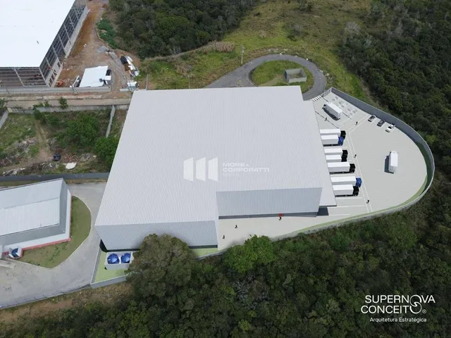 Imagem: Galpão Comercial - 4500 M² - Civit II