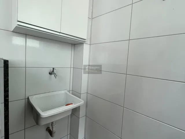 Imagem 9: Apartamento com Área Privativa - 2 Quartos, 1 Suíte e 2 Vagas Bairro Candelária - Belo Horizonte