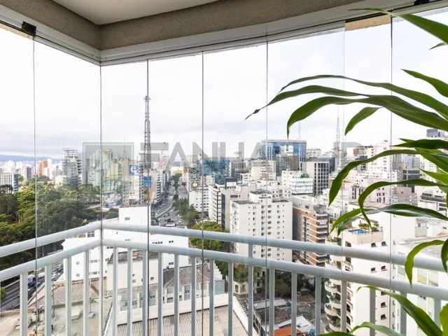 Imagem 16: Apartamento de Luxo com 3 Suítes e 5 Vagas na Cerqueira César, São Paulo-Sp: Conforto e Sofisticação em 256M²!