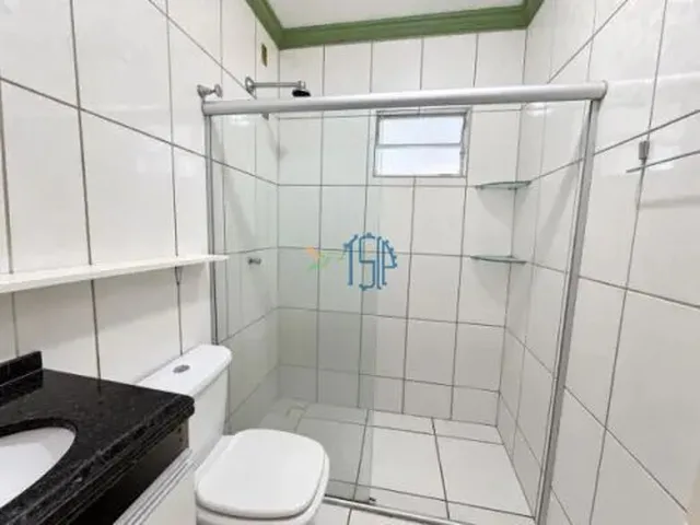 Imagem 2: Casa À Venda em Nova Parnamirim - 3 Quartos e Ampla Área Externa