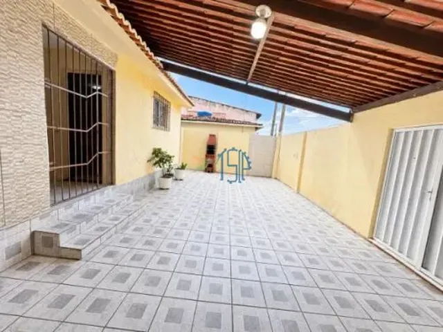 Imagem 4: Casa À Venda em Nova Parnamirim - 3 Quartos e Ampla Área Externa