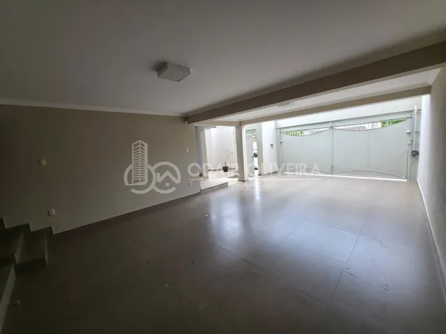 Imagem 2: Residência de Alto Padrão com Lazer Completo no Bairro Panorama Passos Mg