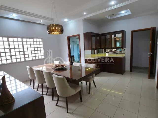 Imagem 15: Residência de Alto Padrão com Lazer Completo no Bairro Panorama Passos Mg