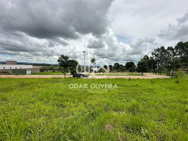 Imagem 3: Terreno Exclusivo a Venda no Condomínio Granville, Passos - Mg