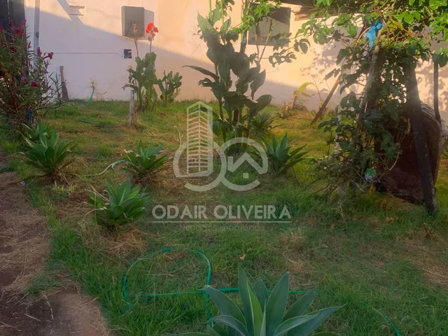 Imagem: Casa a Venda com 3 Quartos Sendo 1 Suíte