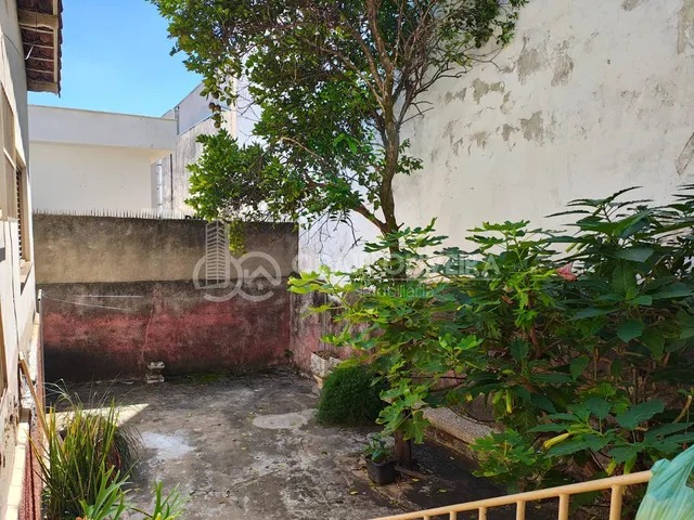 Imagem 11: Casa a Venda com 2 Suítes e Garagem Coberta no Centro, Passos - Mg