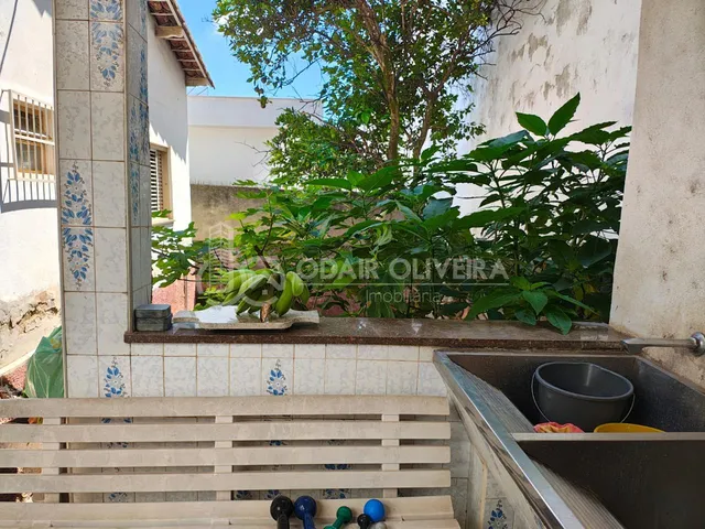 Imagem 12: Casa a Venda com 2 Suítes e Garagem Coberta no Centro, Passos - Mg