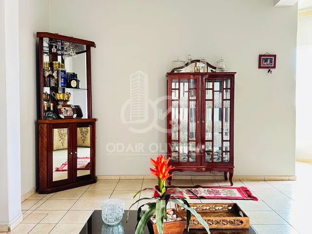 Imagem 3: Apartamento com 3 Banheiros e 2 Lavabos À Venda, Centro, Passos - Mg