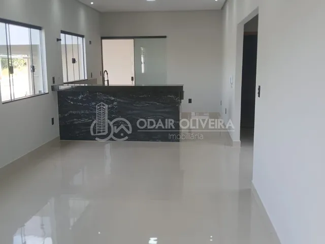 Imagem 6: Casa a Venda com 3 Dormitorios no Parque das Aroeiras - Passos - Mg