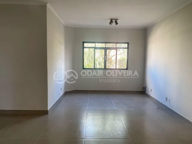 Imagem 2: Apartamento com 3 Sacadas,Suite Disponivel - Venda e Locação,Muarama - Passos-Mg