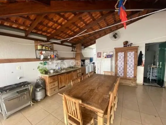 Imagem 10: Casa a Venda com 3 Dormitorios Sendo 1 Suíte no Bairro Vila Rica, Passos - Mg