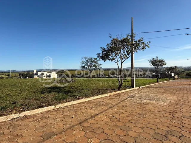 Imagem 4: Lote de 1.000M a Venda no Condominio Granville, Passos - Mg